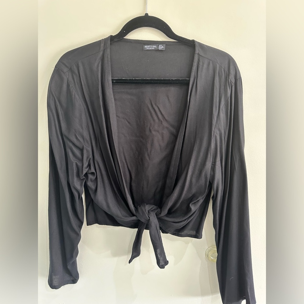 Nasty Gal Flowy Black Crop (Never Worn)